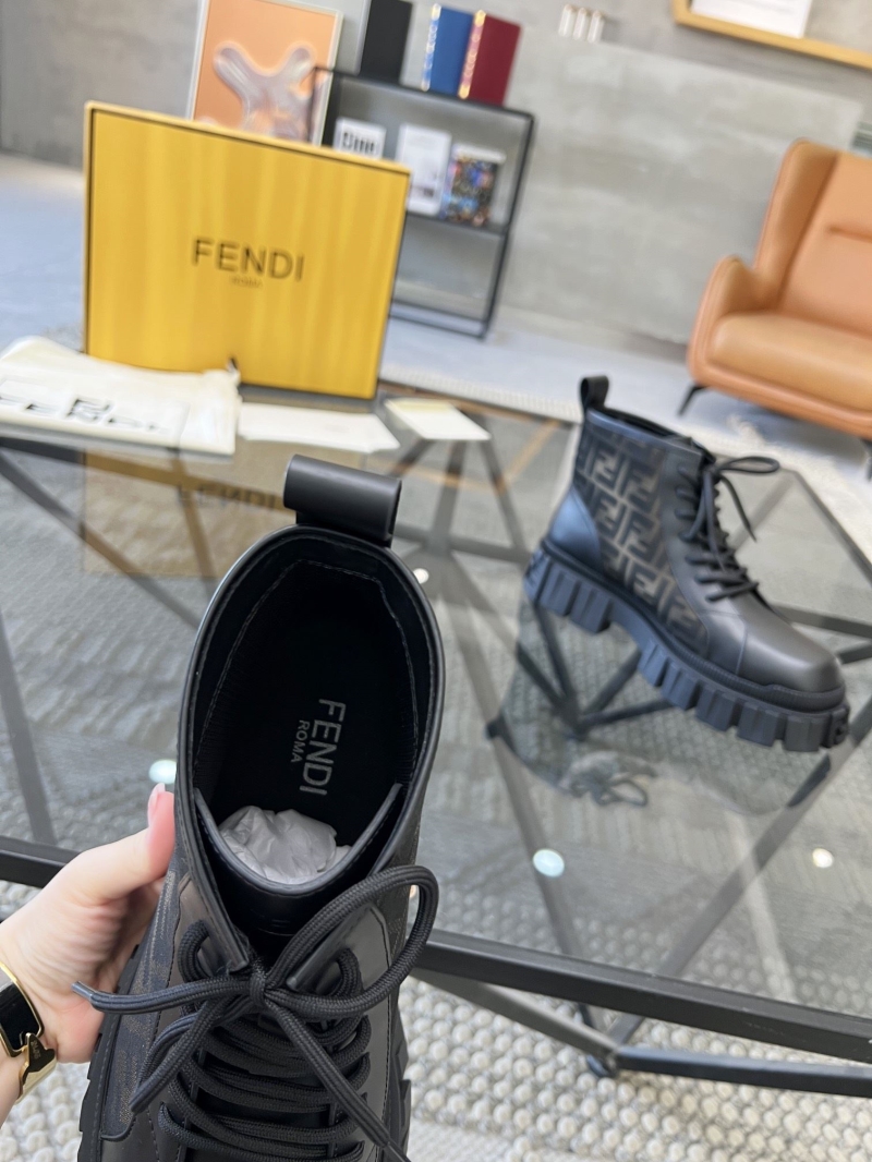 Fendi Sneakers